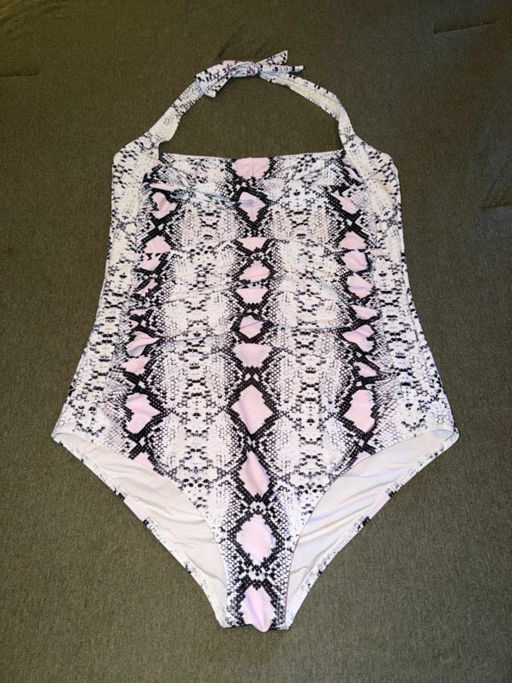 Women’s Pink accent Snake-Print Halter One-Piece Swimsuit XXL